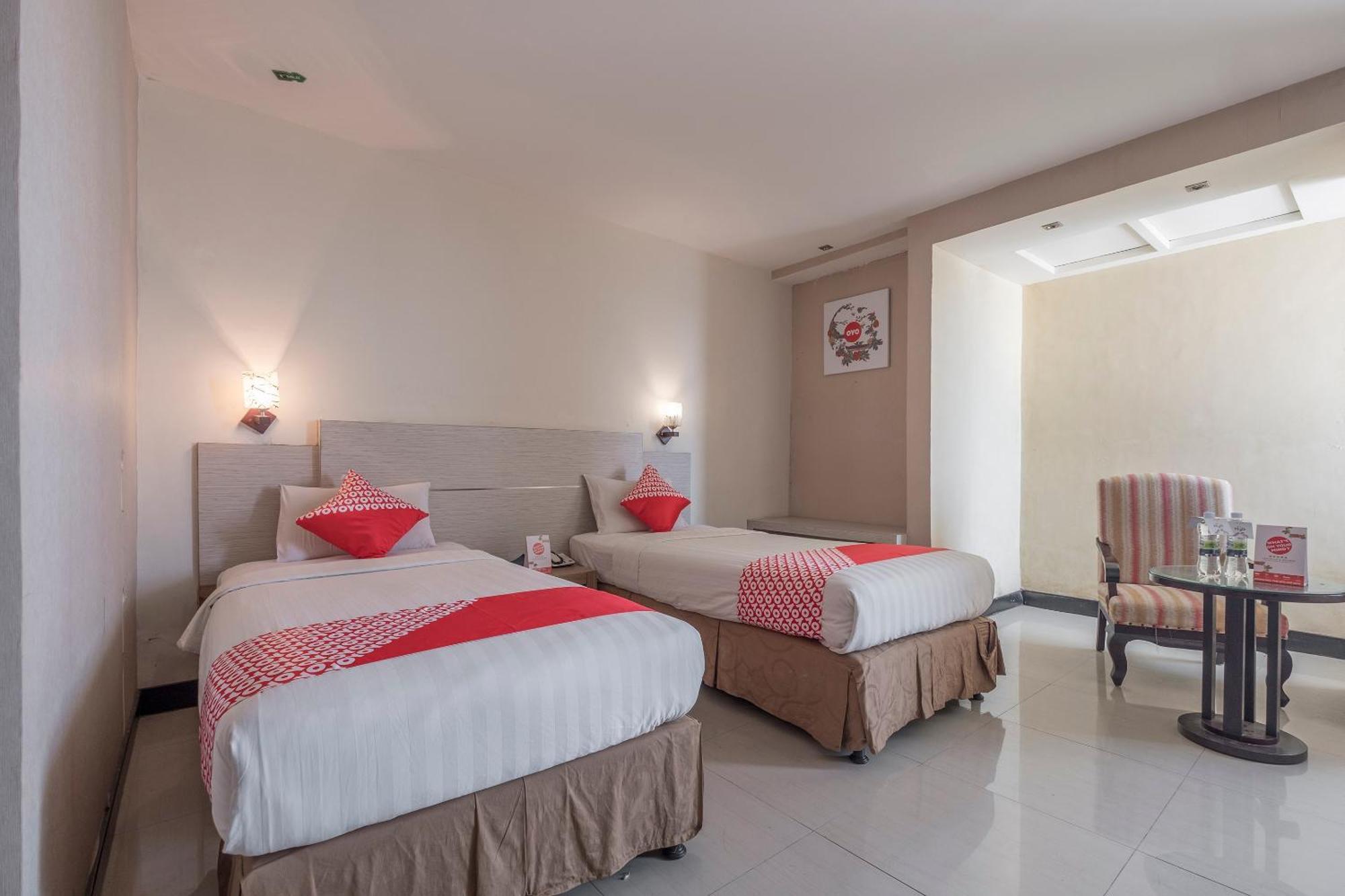 โอโย 1081 ออลสัน ซิตี้ โฮเต็ล มากัสซาร์ Hotel มากาซาร์ ภายนอก รูปภาพ